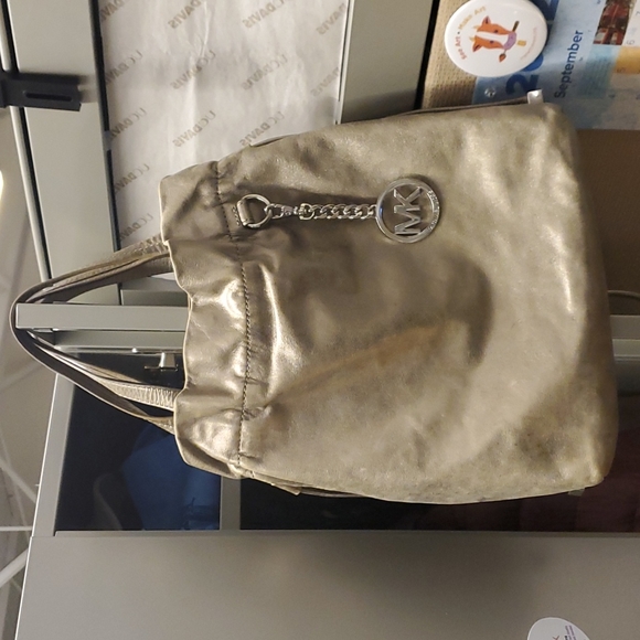 Michael Kors Handbags - Handbag 🥳